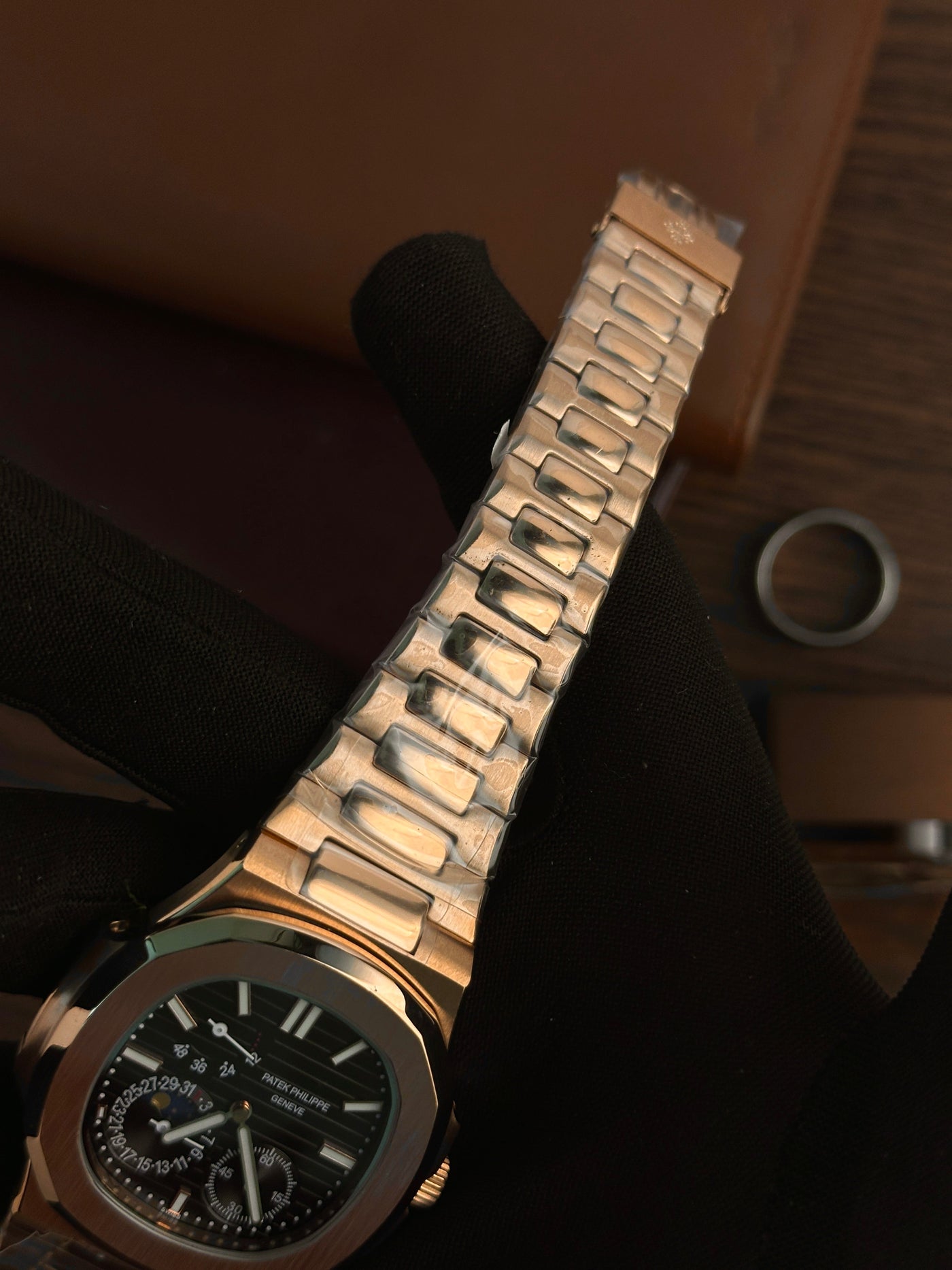 PP - Nautilus Rosegold Black Moonphase - AAA Quality